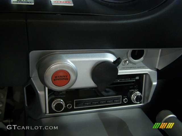 2005 GT  - Mark II Black / Ebony Black photo #10