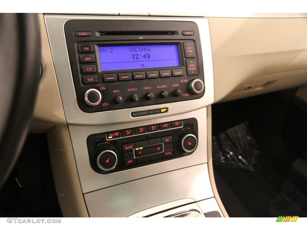 2009 CC Luxury - White Gold Metallic / Cornsilk Beige Two-Tone photo #8