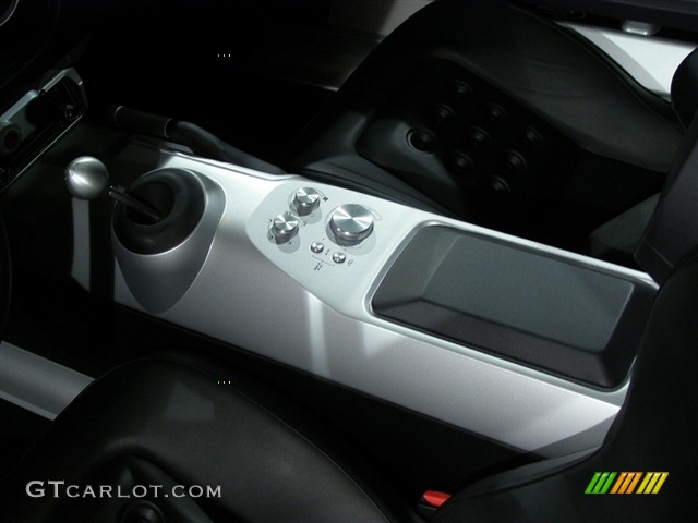 2005 GT  - Mark II Black / Ebony Black photo #12