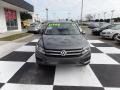 Pepper Gray Metallic - Tiguan SE Photo No. 2