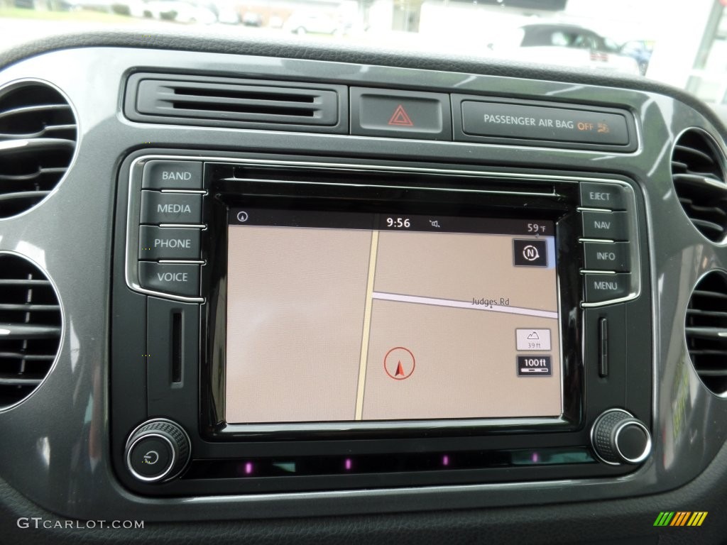 2016 Volkswagen Tiguan SE Navigation Photo #109279813