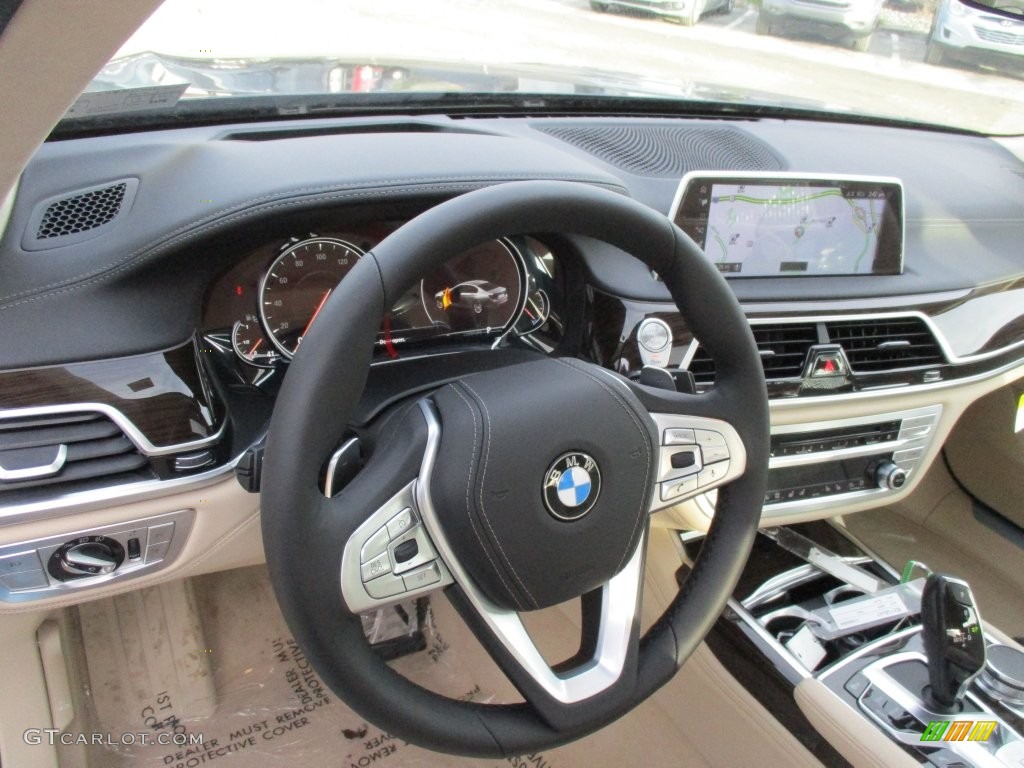 2016 BMW 7 Series 750i xDrive Sedan Steering Wheel Photos