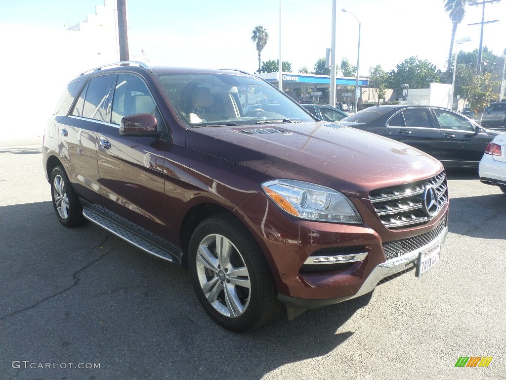 Cinnabar Red Metallic Mercedes-Benz ML