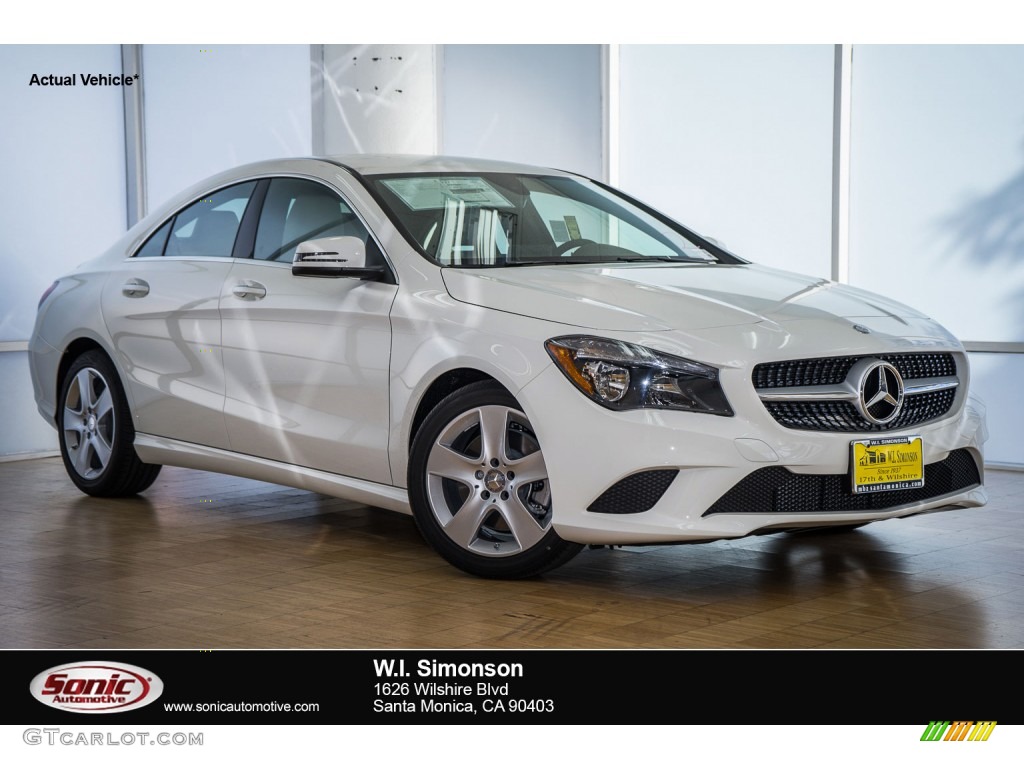 2016 CLA 250 4Matic - Cirrus White / Beige photo #1