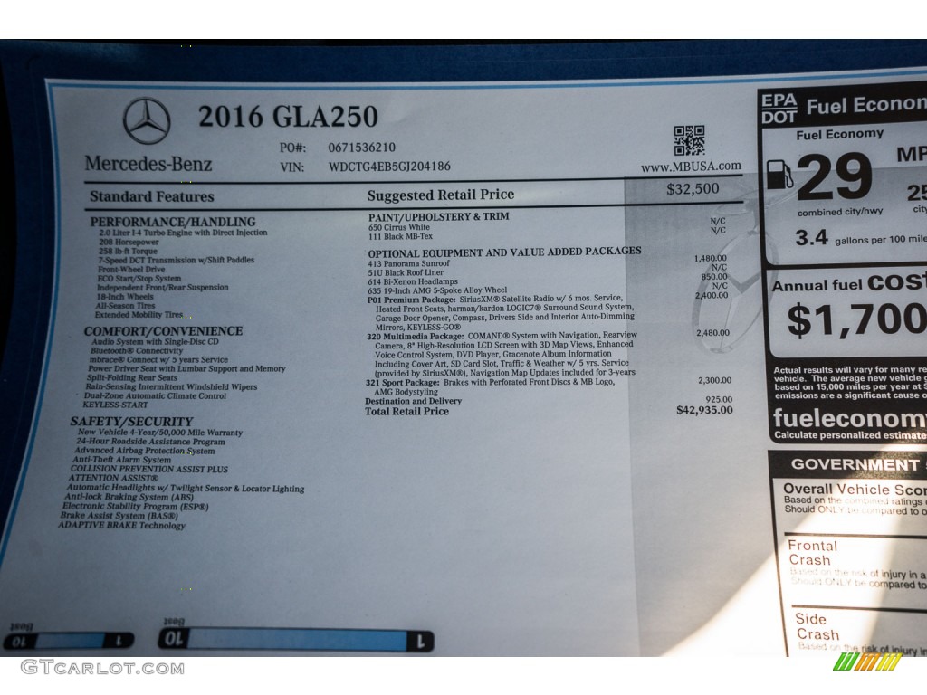 2016 GLA 250 - Cirrus White / Black photo #10