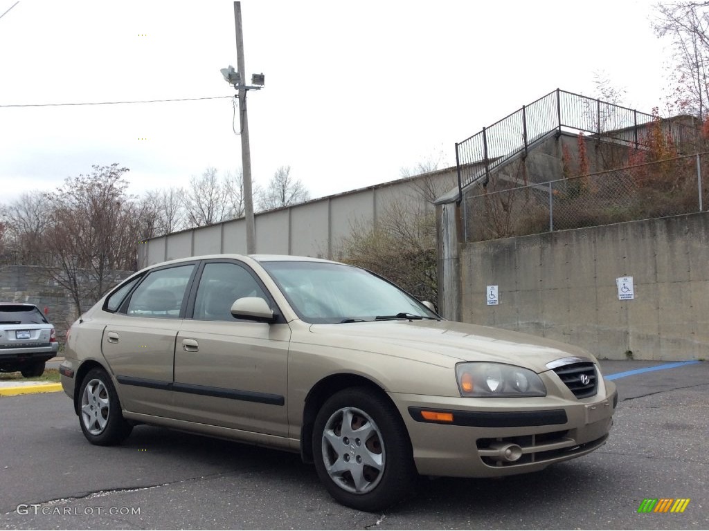 2006 Elantra GT Hatchback - Champagne Beige / Beige photo #3