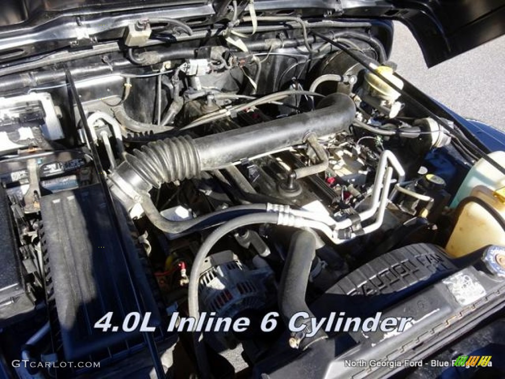 2004 Wrangler Sahara 4x4 - Black / Dark Slate Gray photo #10