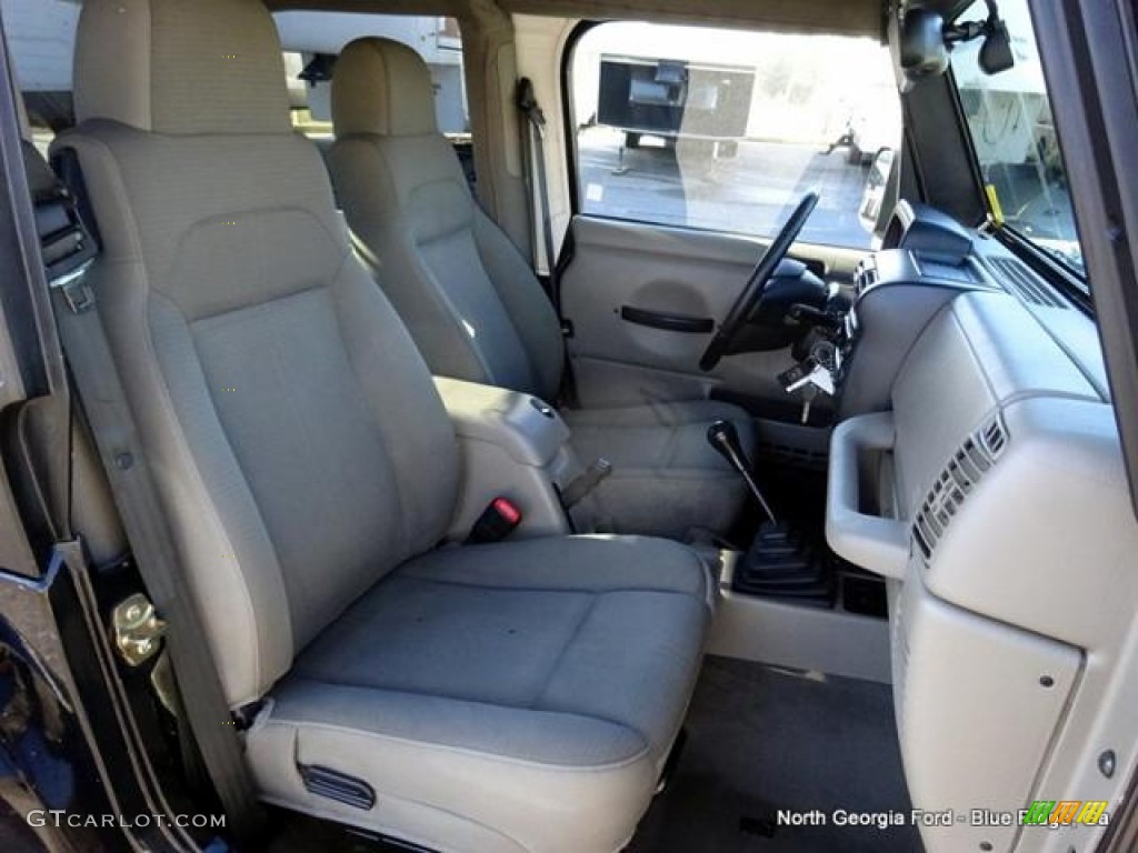 2004 Wrangler Sahara 4x4 - Black / Dark Slate Gray photo #15