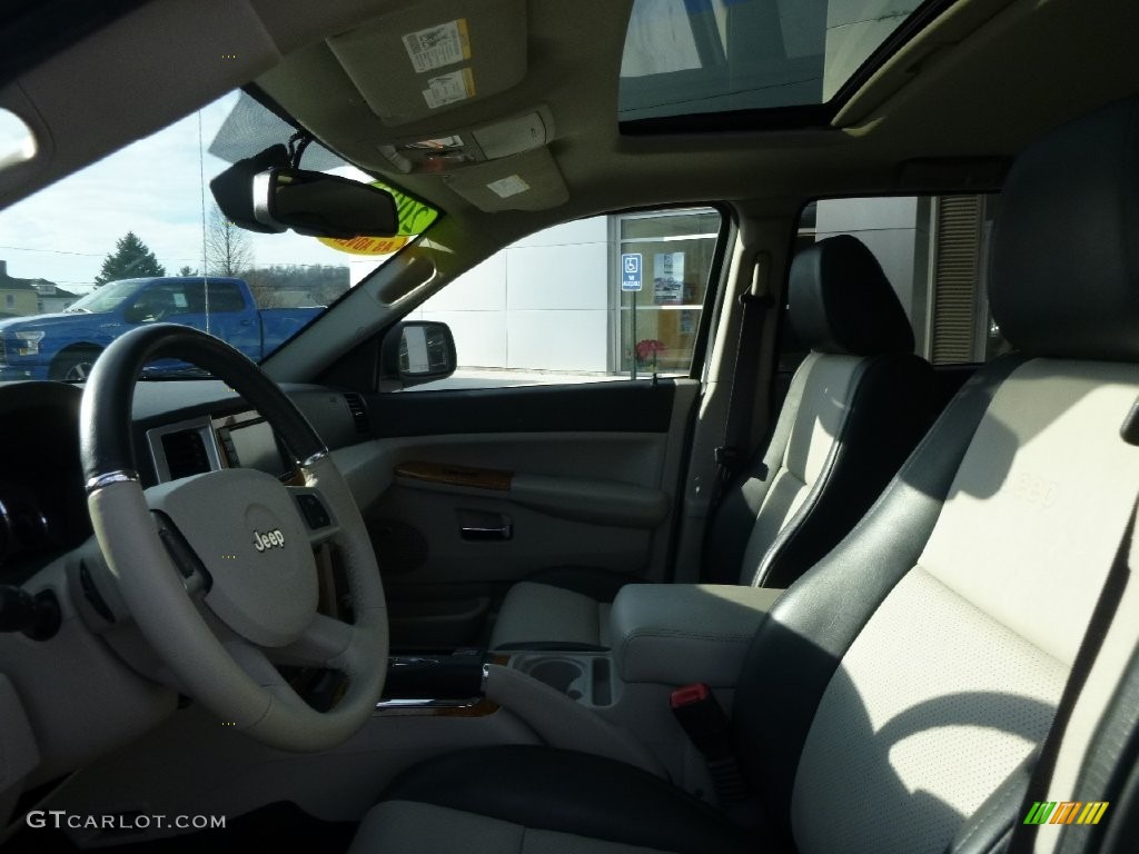 2008 Grand Cherokee Limited 4x4 - Bright Silver Metallic / Dark Khaki/Light Graystone photo #9