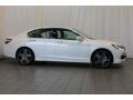 2016 White Orchid Pearl Honda Accord Touring Sedan  photo #3