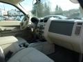 White Suede - Escape XLT V6 4WD Photo No. 6