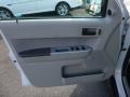 White Suede - Escape XLT V6 4WD Photo No. 15