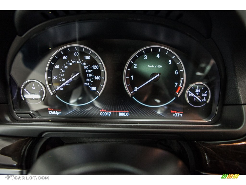 2016 BMW 5 Series 528i Sedan Gauges Photo #109300687