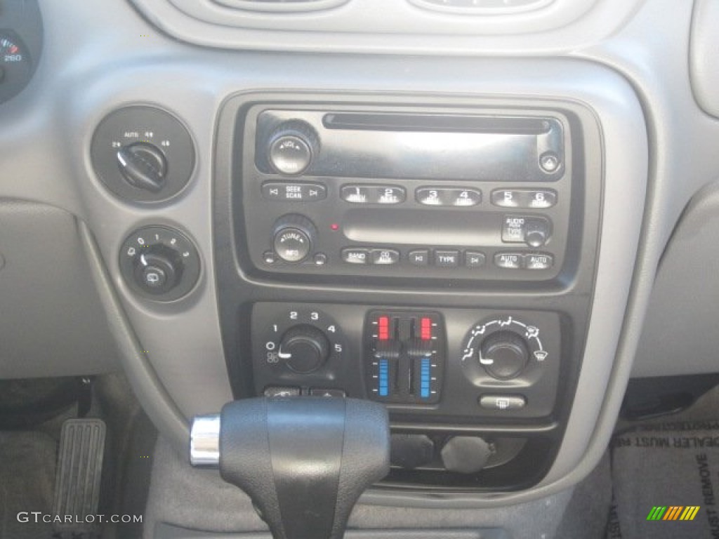 2007 TrailBlazer LS 4x4 - Summit White / Light Gray photo #21