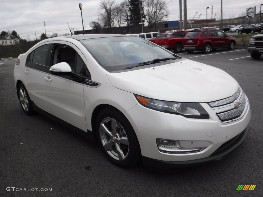 2012 Volt Hatchback - Summit White / Light Neutral/Dark Accents photo #7