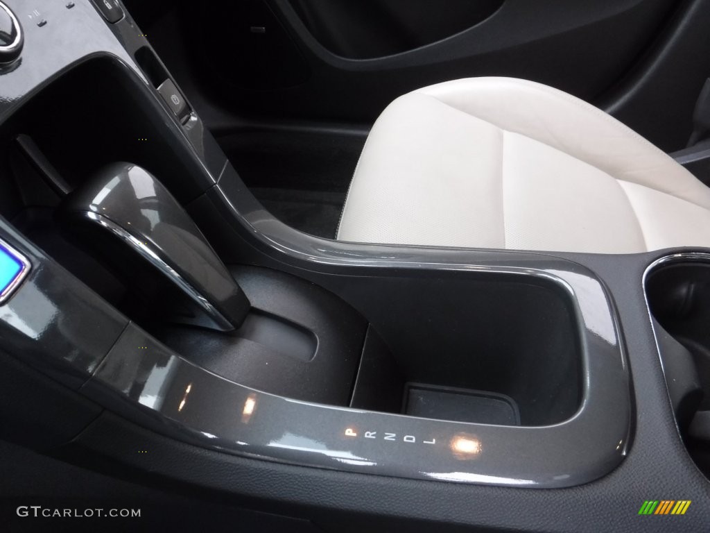 2012 Volt Hatchback - Summit White / Light Neutral/Dark Accents photo #24