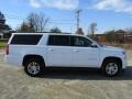 Summit White - Suburban LT 4WD Photo No. 6