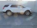 2016 White Platinum Metallic Tri-Coat Ford Explorer XLT  photo #3