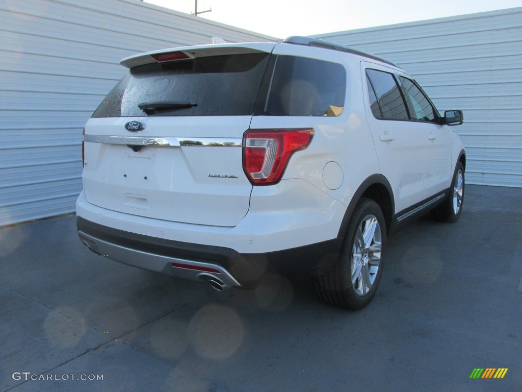 2016 Explorer XLT - White Platinum Metallic Tri-Coat / Ebony Black photo #4