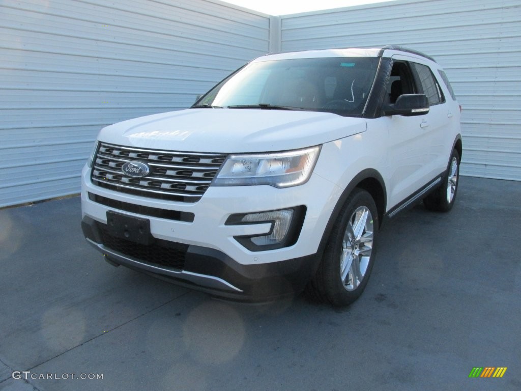 2016 Explorer XLT - White Platinum Metallic Tri-Coat / Ebony Black photo #7