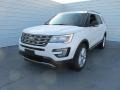 2016 White Platinum Metallic Tri-Coat Ford Explorer XLT  photo #7