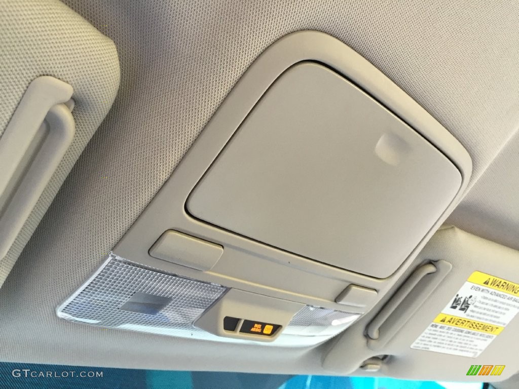 2007 Outback 2.5i Wagon - Satin White Pearl / Taupe Leather photo #77