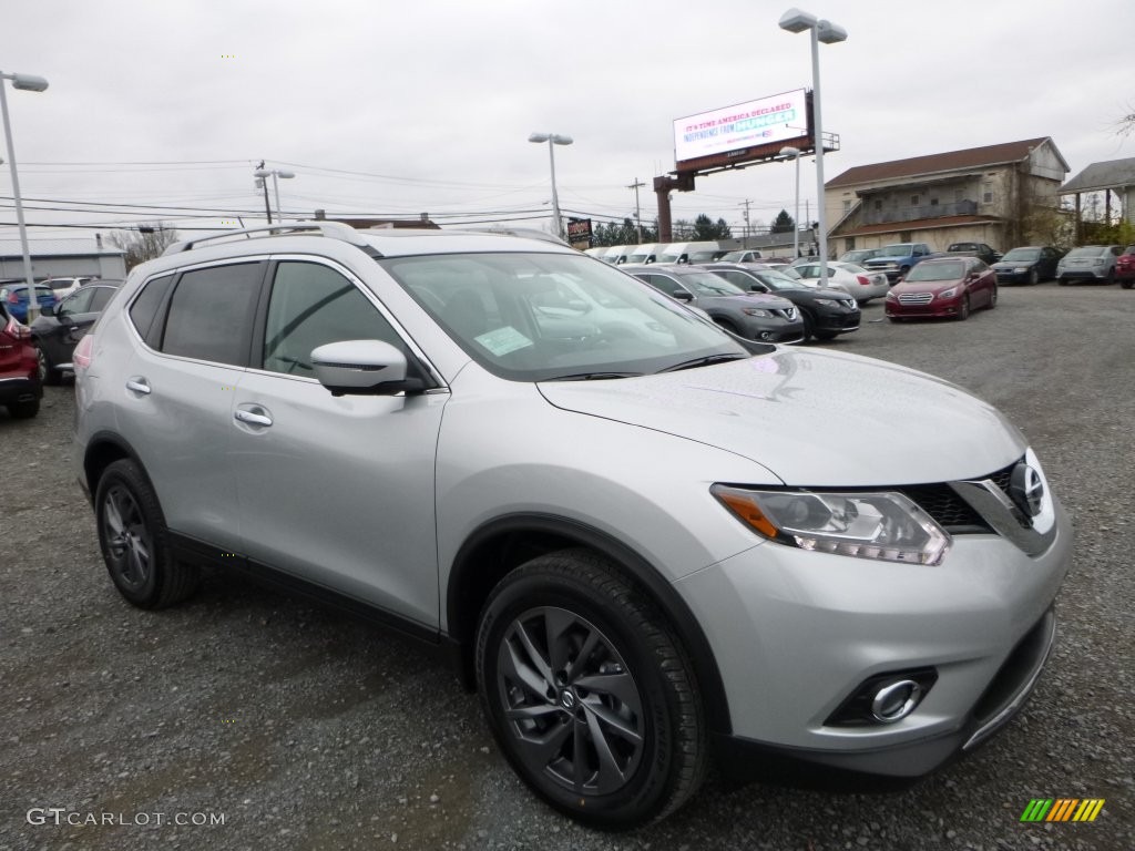 2016 Rogue SL AWD - Brilliant Silver / Charcoal photo #1