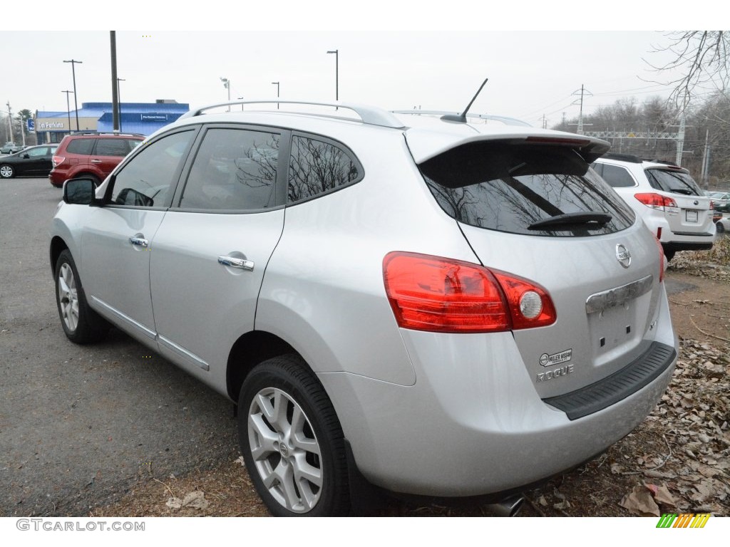 2013 Rogue S AWD - Frosted Steel / Gray photo #11