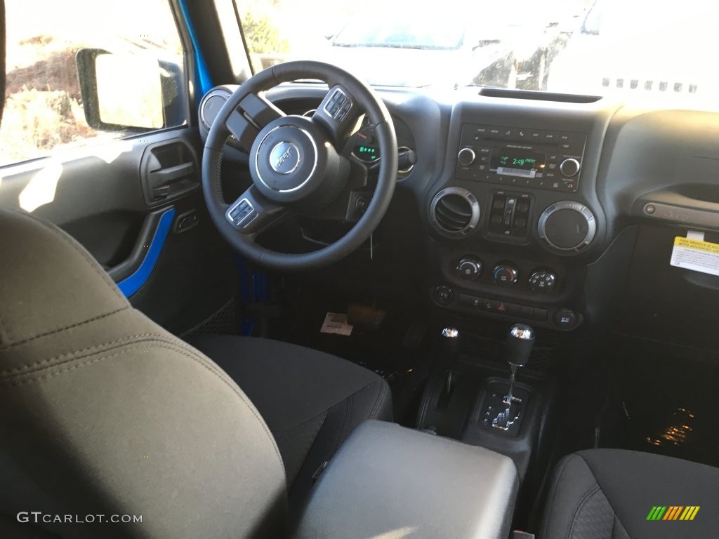 2016 Wrangler Unlimited Sport 4x4 - Hydro Blue Pearl / Black photo #4