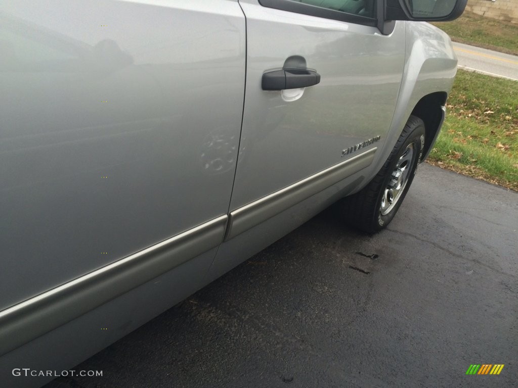 2011 Silverado 1500 LS Extended Cab - Sheer Silver Metallic / Dark Titanium photo #17