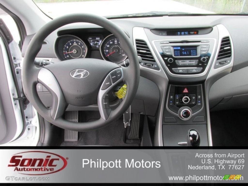 2016 Elantra SE - White / Gray photo #22