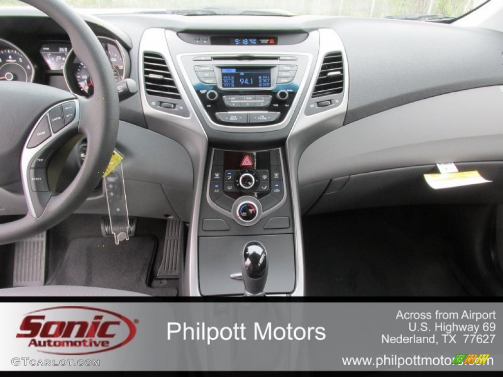 2016 Elantra SE - White / Gray photo #23