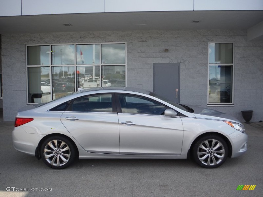 2012 Sonata SE - Radiant Silver / Gray photo #2