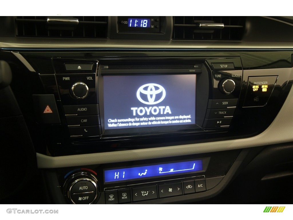 2014 Corolla LE - Classic Silver Metallic / Ash photo #10
