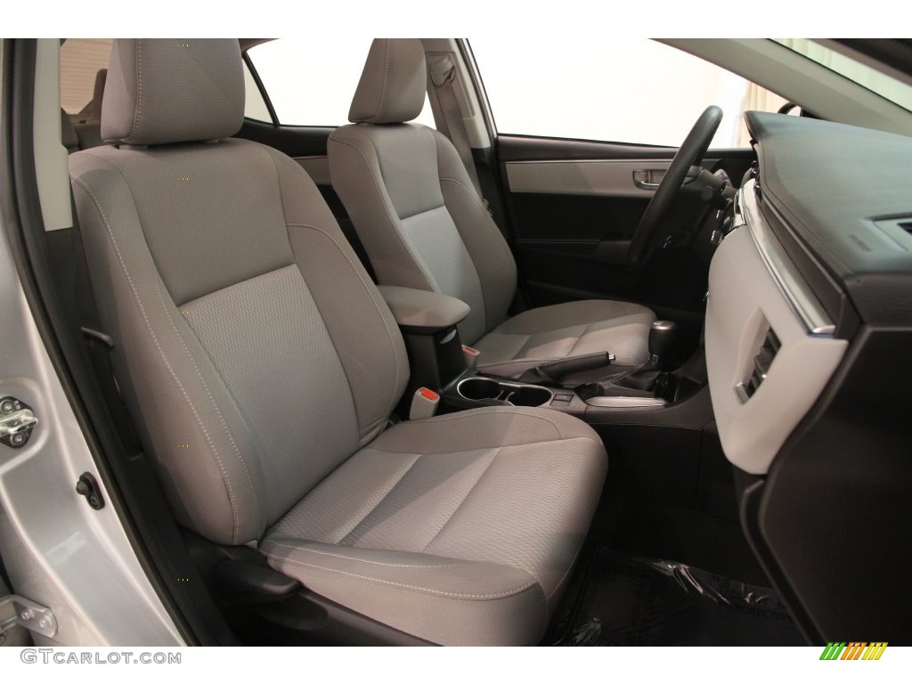 2014 Corolla LE - Classic Silver Metallic / Ash photo #14