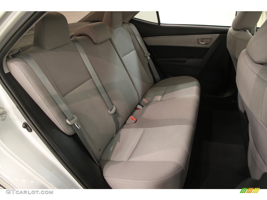 2014 Corolla LE - Classic Silver Metallic / Ash photo #15