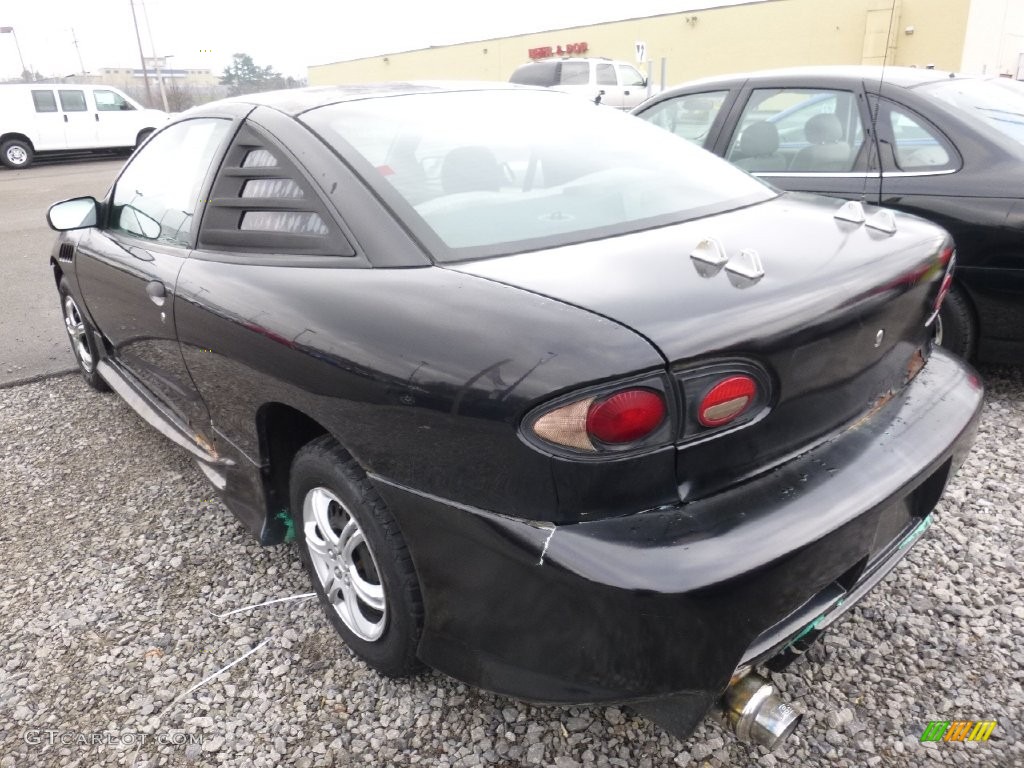 2002 Cavalier Coupe - Black / Graphite photo #2