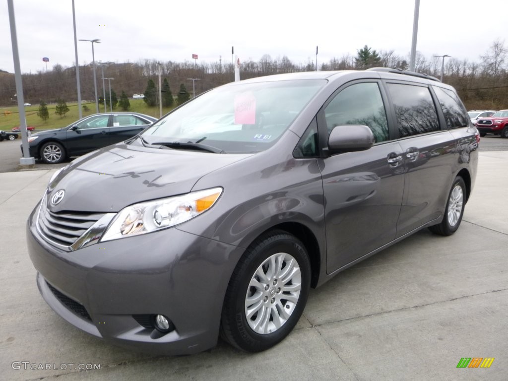 2015 Sienna XLE - Predawn Gray Mica / Ash photo #12