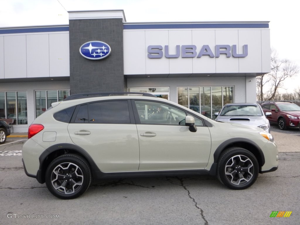 2014 XV Crosstrek 2.0i Limited - Desert Khaki / Black photo #3