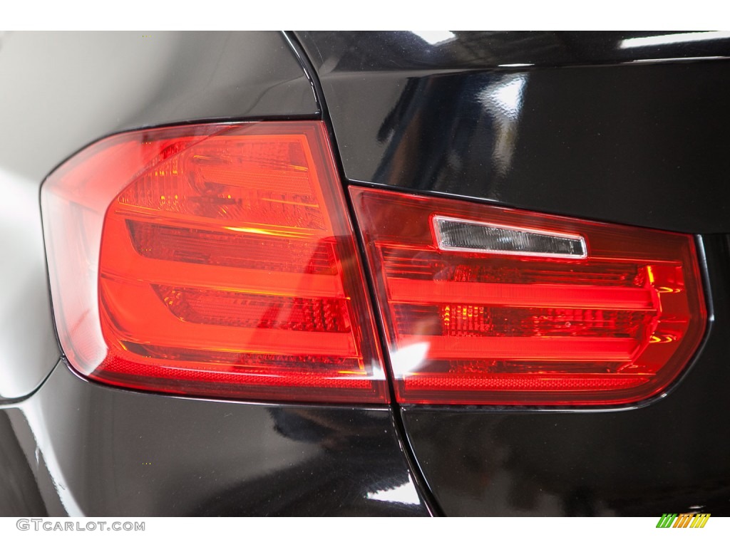 2013 3 Series 320i Sedan - Jet Black / Venetian Beige photo #29