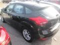 2015 Tuxedo Black Metallic Ford Focus SE Hatchback  photo #12
