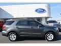 2016 Magnetic Metallic Ford Explorer XLT  photo #2
