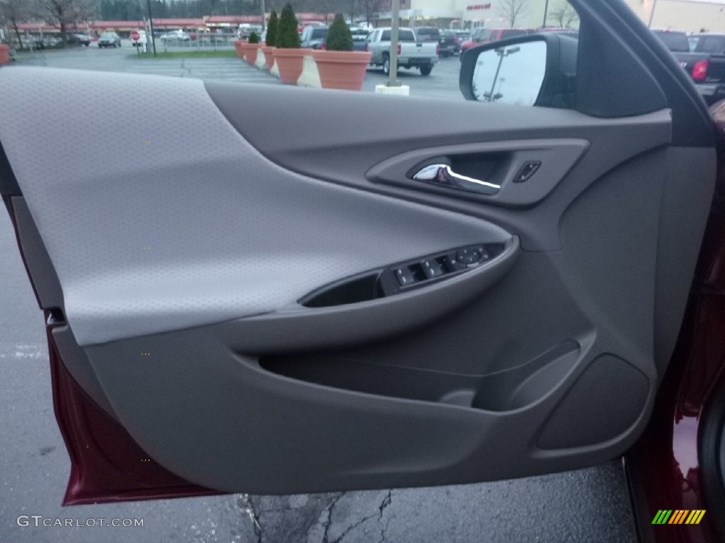 2016 Chevrolet Malibu LS Door Panel Photos
