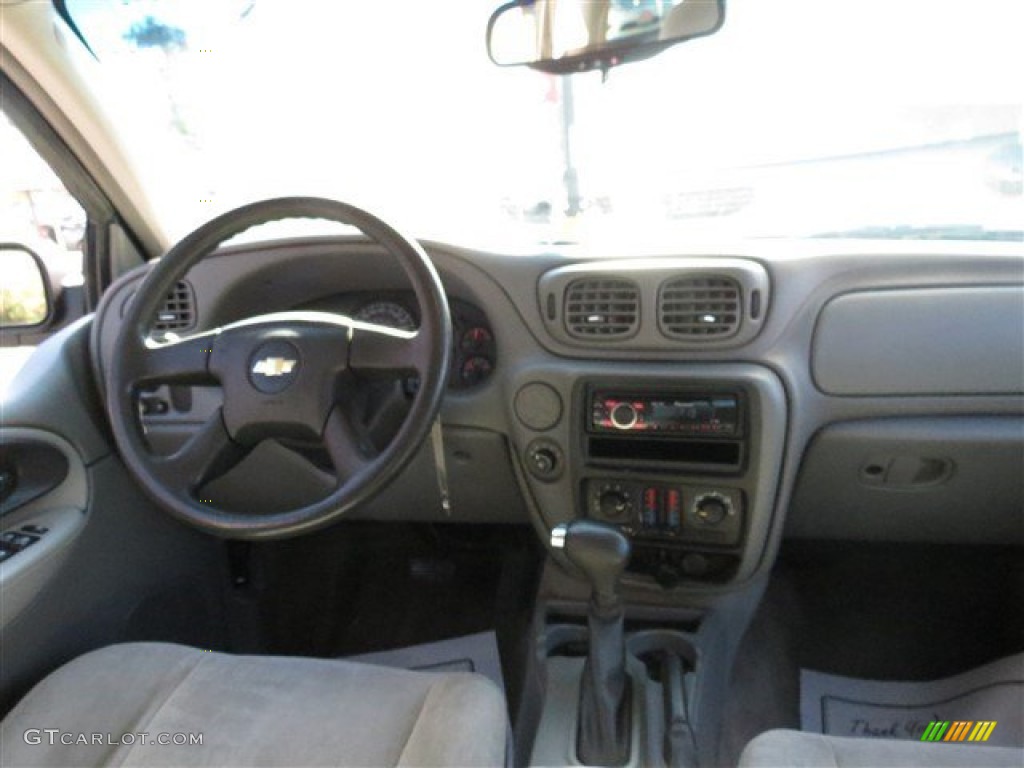 2005 TrailBlazer LS - Superior Blue Metallic / Light Gray photo #20