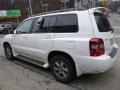 Super White - Highlander V6 4WD Photo No. 4