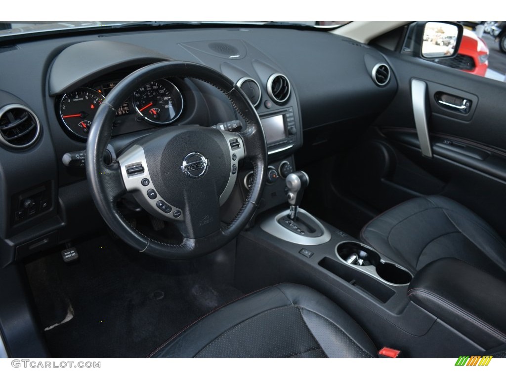 2011 Rogue SL AWD - Silver Ice Metallic / Black photo #11