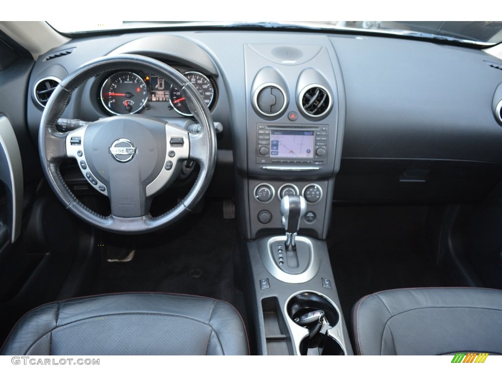 2011 Rogue SL AWD - Silver Ice Metallic / Black photo #12