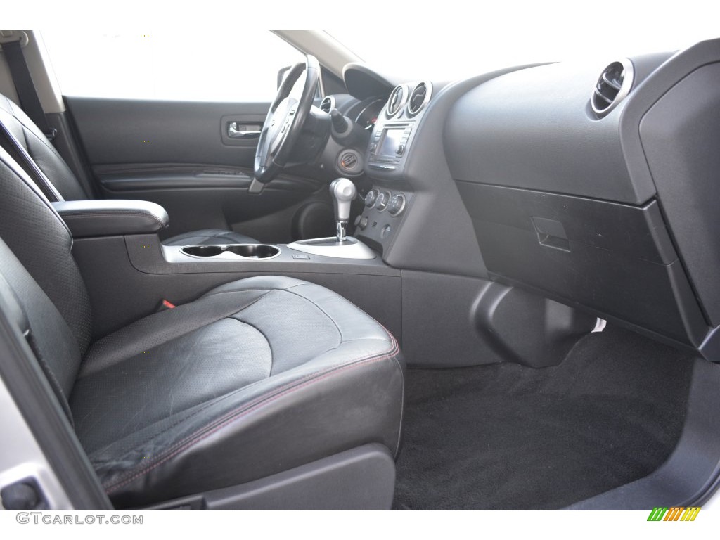 2011 Rogue SL AWD - Silver Ice Metallic / Black photo #17