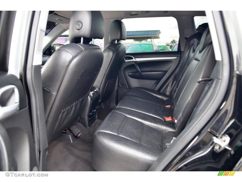 2006 Porsche Cayenne Tiptronic Rear Seat Photo #109366232