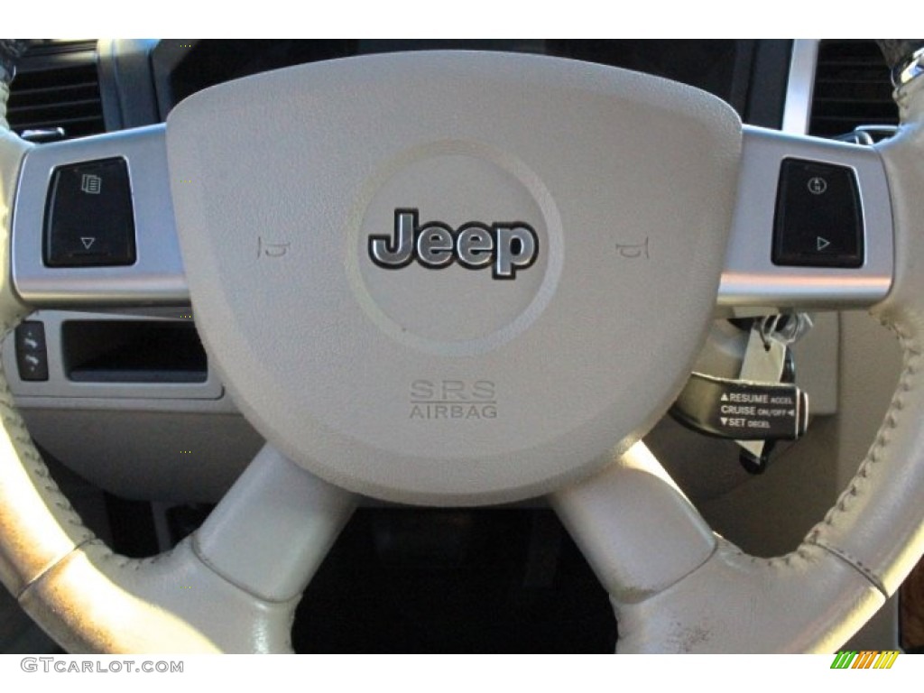 2008 Grand Cherokee Limited 4x4 - Bright Silver Metallic / Dark Slate Gray/Light Graystone photo #24